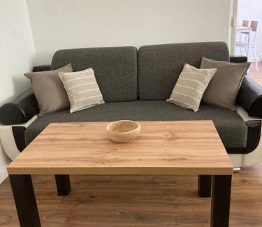 Michalovce Apartment | Útulný apartmán blízko centra