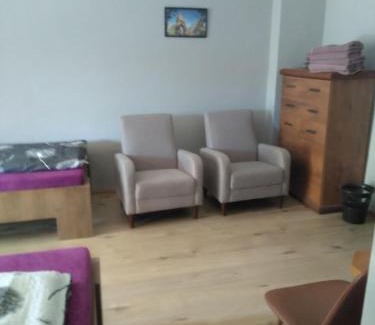 Breclav Apartment | Čechovka