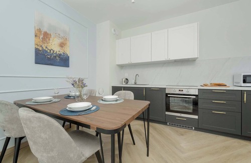 Srodmiescie Apartment | Śniadeckich 47 | Classic Apartment in Wrocław