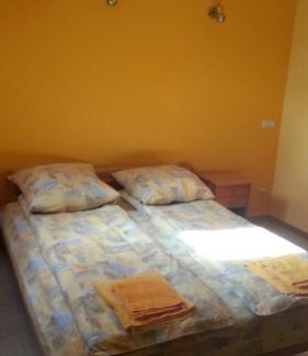 Laza Hotel | Ūdensputni