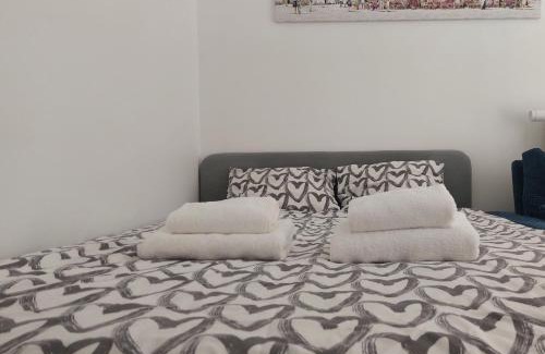 Bialoleka Apartment | Życzliwy Apartament z garażem