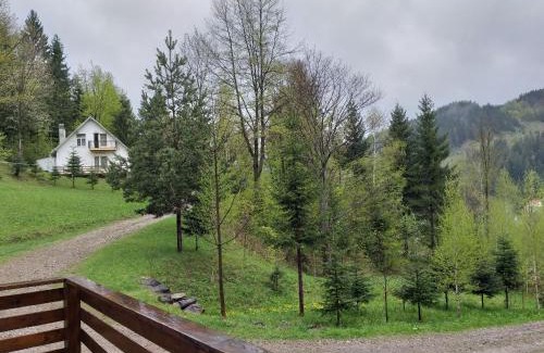 Sucevita Resort | Șoaptele pădurii & Căsuța din pădure