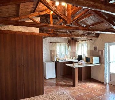 Eliki House | Δωμάτια Εξοχή