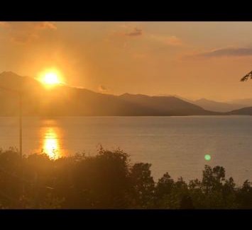 Lake Plastiras House | Ξενώνας Παρατηρητήριο Υπερώον