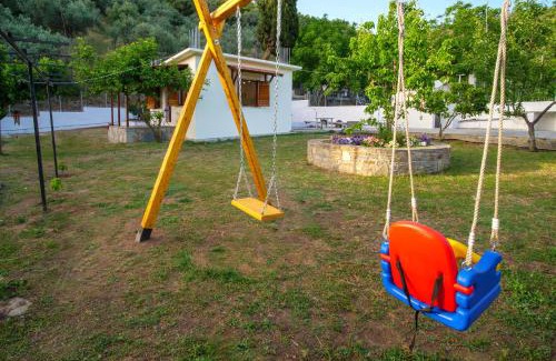 Kali Vrysi House | Σπιτι στην εξοχη - Country House Milina