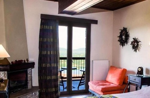 Lake Plastiras House | Χρυσοπελεια - Chrisopeleia Lake View