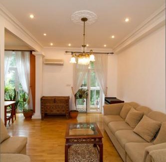 Shevchenkivs'kyi District Apartment | Апартаменты на Бориса Гринченка