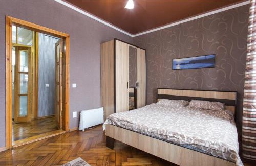 Petrovskoye Apartment | Апартаменты на Лермонтовской