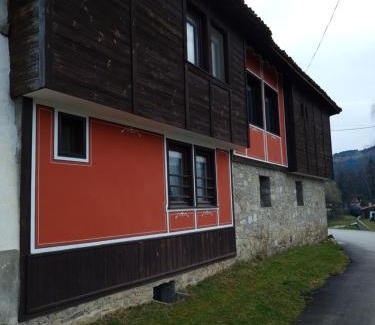 Koprivshtitsa House | Астра къща за гости