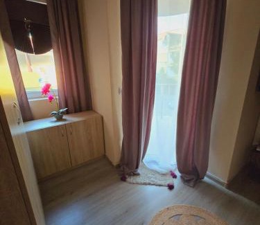 Ravda Apartment | Бутикови апартаменти Емона