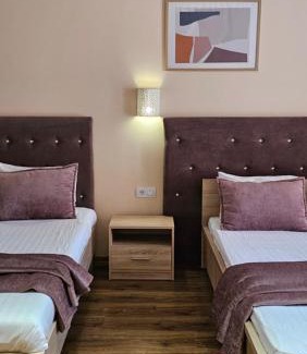 Mukachevo Apartment | Елегантні Люкс Апартаменти в центрі Мукачева