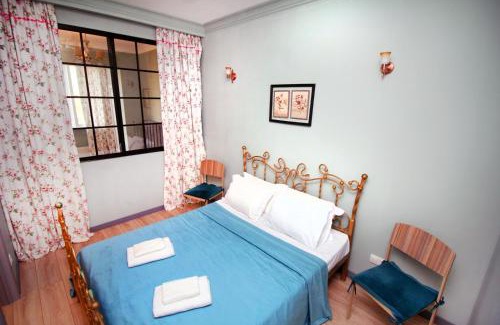Almaty Apartment | ЖК Комфорт Сити Адрес ТРЦ Мега на Розыбакиева 3-х комнатная