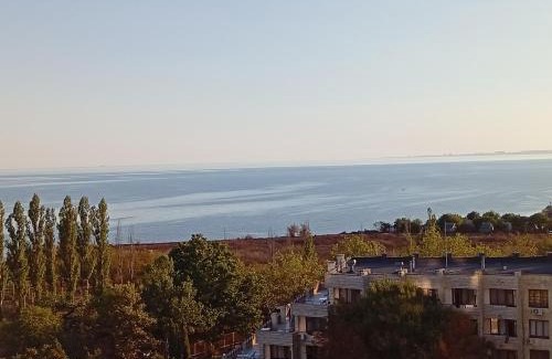 Yuzhne Apartment | Квартира около моря!