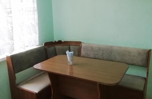 Kamianske Apartment | Квартира посуточно Каменское