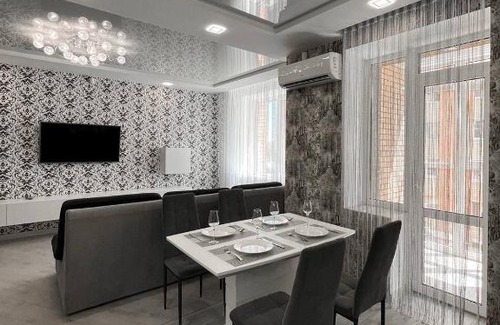Sukhinovka Apartment | Люкс апартаменти 2-к у Центрі - Мережа HELEN