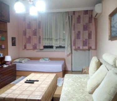 Elkhovo Apartment | Магнолия