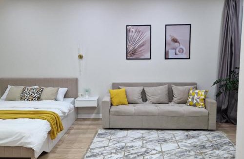 Almaty Apartment | Однокомнатная квартира студия Мега Парк