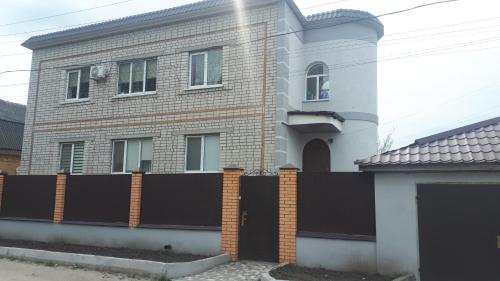Kirovograd House | Окремі номери в гостьовому будинку типу guest house