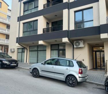 Sandanski Apartment | Патилови