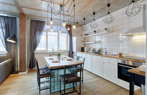 Solomjanskyj Apartment | Стильна та простора квартира