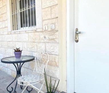 Qiryat Shemona Apartment | דירת חדר נעימה במיקום פסטורלי