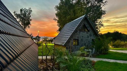 Hof Golan Resort | כפר נופש דוגה - ריזורט קסום על שפת הכנרת