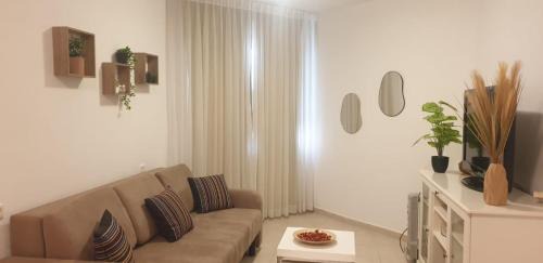 Tiberias Old City Apartment | נופש אל מול הכינרת