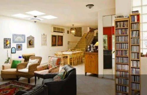 Yehud House | ת עם חצר 4 חדרי שינה יהוד 5 דקות מנמל תעופה in Yehud