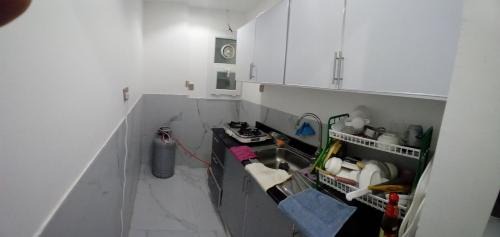 Al Khuwair Apartment | شارع المها بجانب اسواق المايا