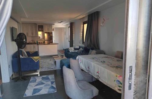 Suez Canal Apartment | شقة بقرية هلنان بورفؤاد