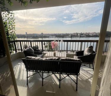 Cairo Apartment | شقة مطلة علي ممشي اهل مصر
