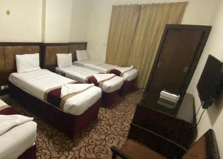 Medina Hotel | فندق رياض الزهراء الفندقية