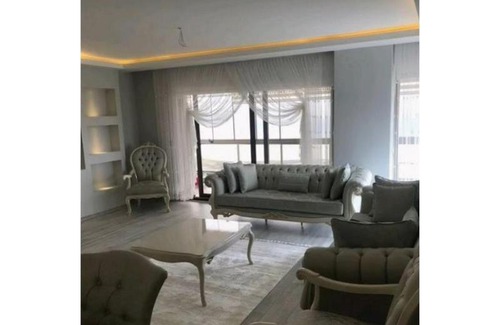 Yunusemre Apartment | منتصرللشقق