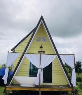 Sikhio House | สวนเบอร์รีแคมป์ทนายจุฬา Berry Camp Korat