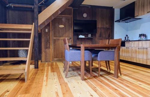 Toyooka Apartment | ゲストハウス長閑