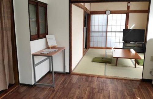 Oyama Apartment | 【小山駅徒歩7分】みんなで宅飲み！貸切一軒家ニシグチノイエ wifi有、銭湯近く