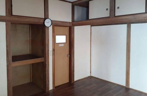 Oyama Apartment | 【小山駅徒歩7分】みんなで宅飲み！貸切一軒家ニシグチノイエ wifi有、銭湯近く