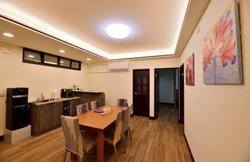 Dongyin Town Bed & Breakfast | 東引海悅樓民宿