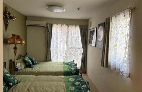 Kameari Apartment | 渋谷 40分 大手町 23分 ディズニー Disney 羽田空港 リムジンバス 東部地域病院まで徒歩1分 成田空港