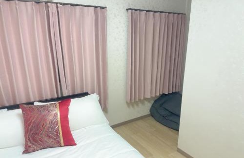 Kawara Machi Apartment | 瀬戸内瓦町201