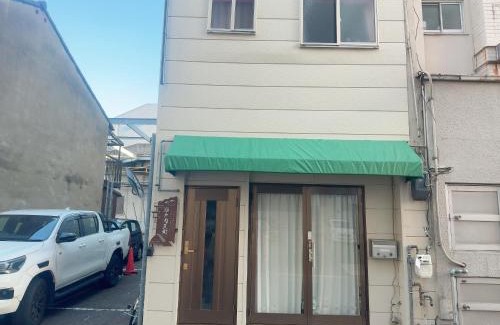 Kawara Machi Apartment | 瀬戸内瓦町201
