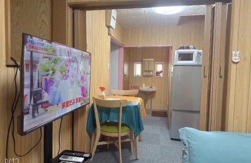 Kawara Machi Apartment | 瀬戸内瓦町301