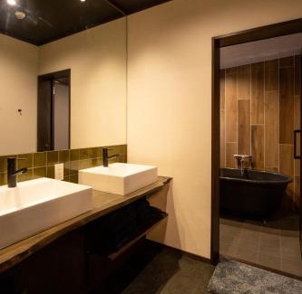 Tokamachi House | 雪の家 古澤邸