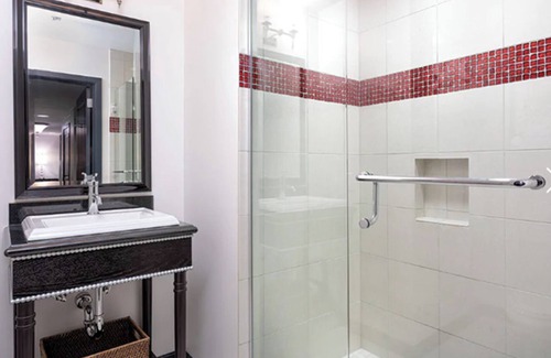 Theater District Hotel | 01/11/26 - 01/15/26, 4 nites @ 2BR Presidential - Walk to JP Morgan Conference