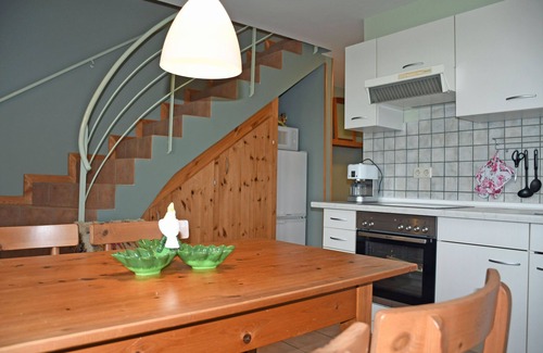 Lancken-Granitz Apartment | 01 Holiday apartment with garden terrace - Holiday apartments in the fishing village and under the