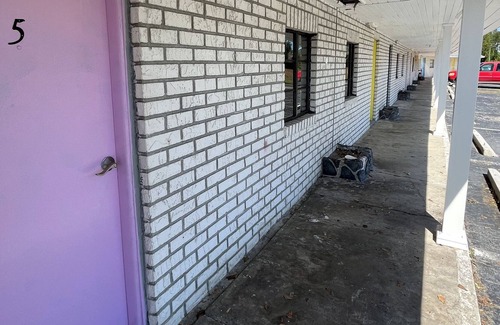 Nassau County Villa | 1/1 Suite in Hilliard 5 Minutes South of Georgia Boarder