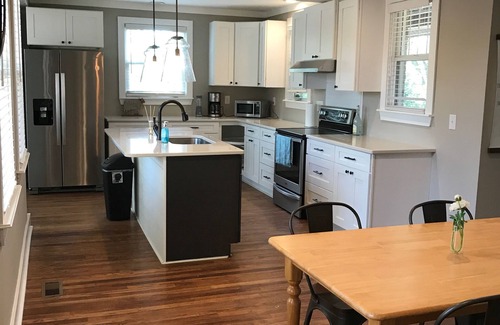 Augusta House | 1.3 Mile Walk to the Augusta National Clubhouse! Lovely Cottage with Space!