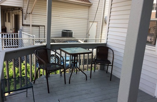 Milford Apartment | #1 Beautiful Milford Beach Right Across Street - Charles Island/Silver Sands Pk