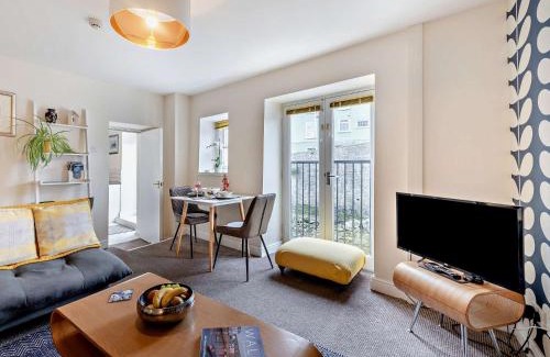 Aberaeron House | 1 Bed in Aberaeron 49261