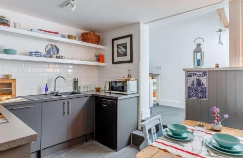 Polruan House | 1 Bed in Polruan 83945
